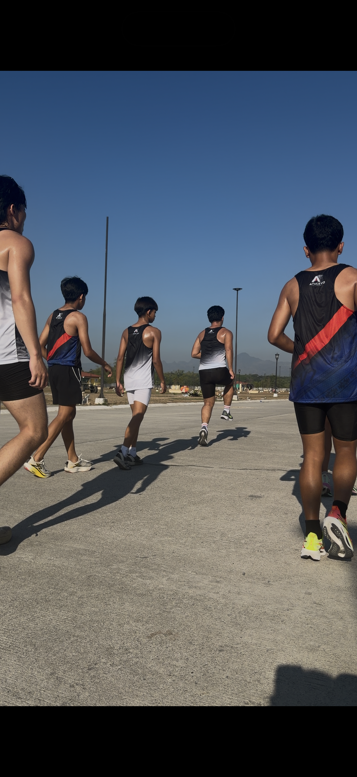 Athlevo athletes together after a training session.